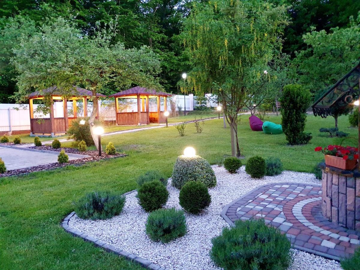 Villa Zenko Brjuhovicsi Kültér fotó