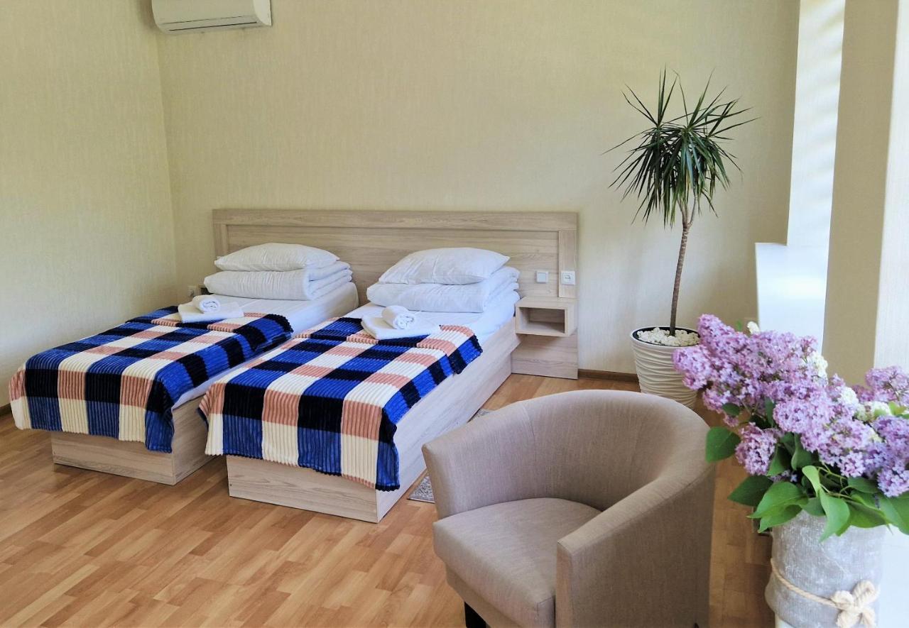 Villa Zenko Brjuhovicsi Kültér fotó